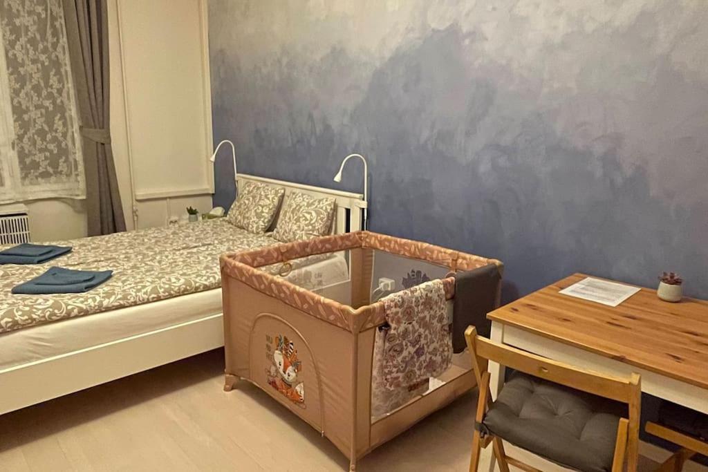 Perl Apartment- Air Conditioned, Cozy Near Varosliget Appartement *