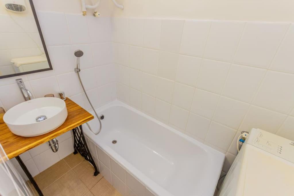 Limanova - Air Conditioned, Cozy Near Városliget Appartamento *